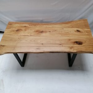 Stolik kawowy – mały mebel, wielkie zalety