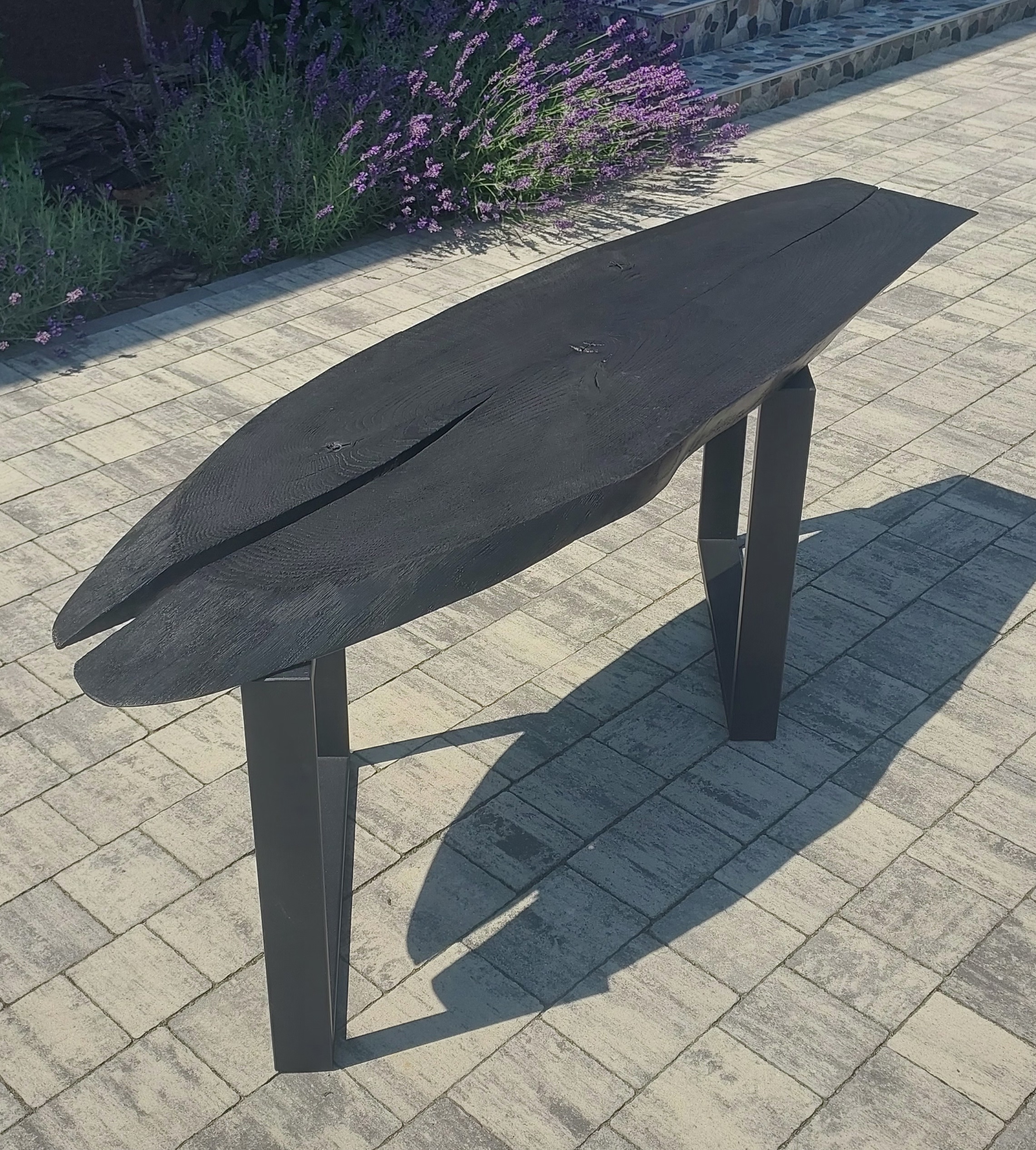 Opalany stolik dębowy - obrazek 2